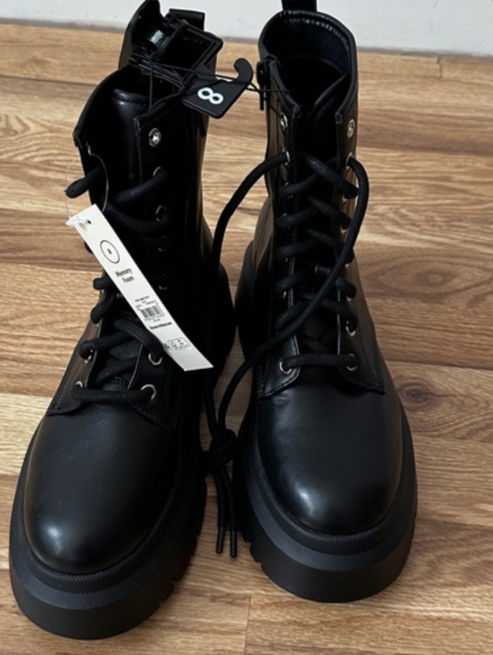 Brand New No Boundaries Black Combat Boots 8 - Picture 2 of 2